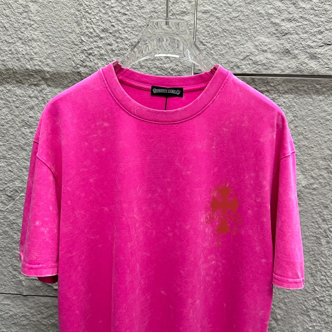 🅿️180 CH* Crow Heart* 2025 spring and summer new style Snowflake distressed washed retro round neck short sleeves Chest and front logo Classic cross print Customized fabric Short-sleeved T-shirt Unisex Size: S M L XL XXL Color: Snowflake Black Snowflake Gray Snowflake Pink Snowflake Blue